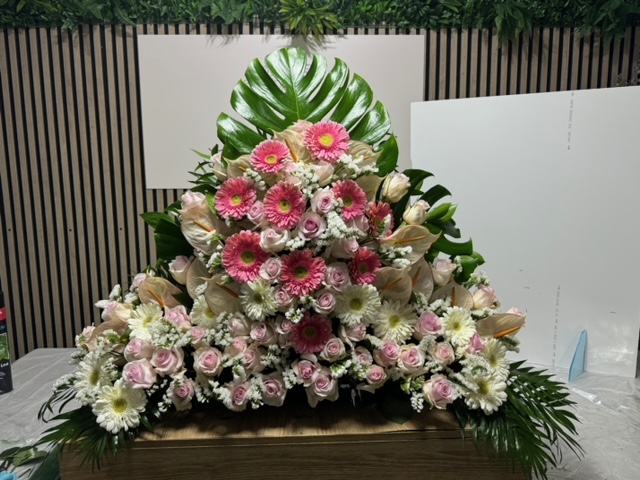 Centro rosas rosas grande