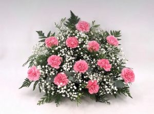 Centro con claveles rosas